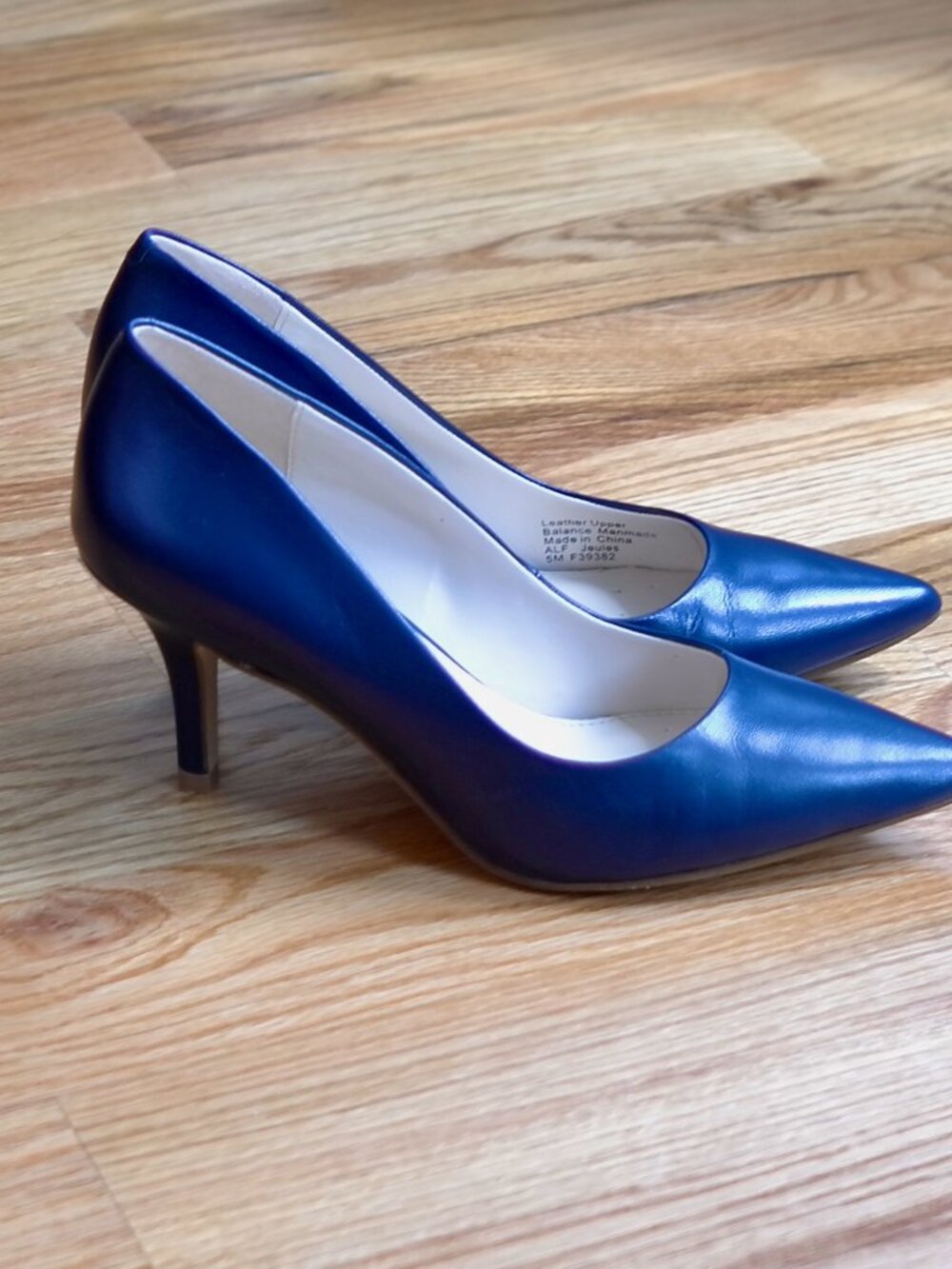 Alfani Women’s NEW Jeules Pointed Toe Classic Pumps Navy 5M
